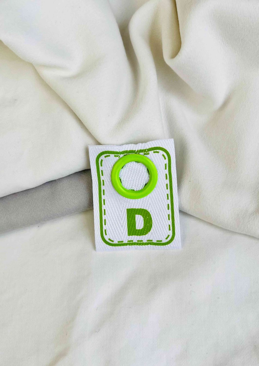 Snap on Bedding Label Double Size